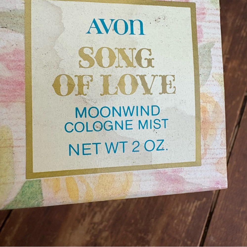 💚Avon Vintage Song of Love Birdcage Decanter - Picture 3 of 4